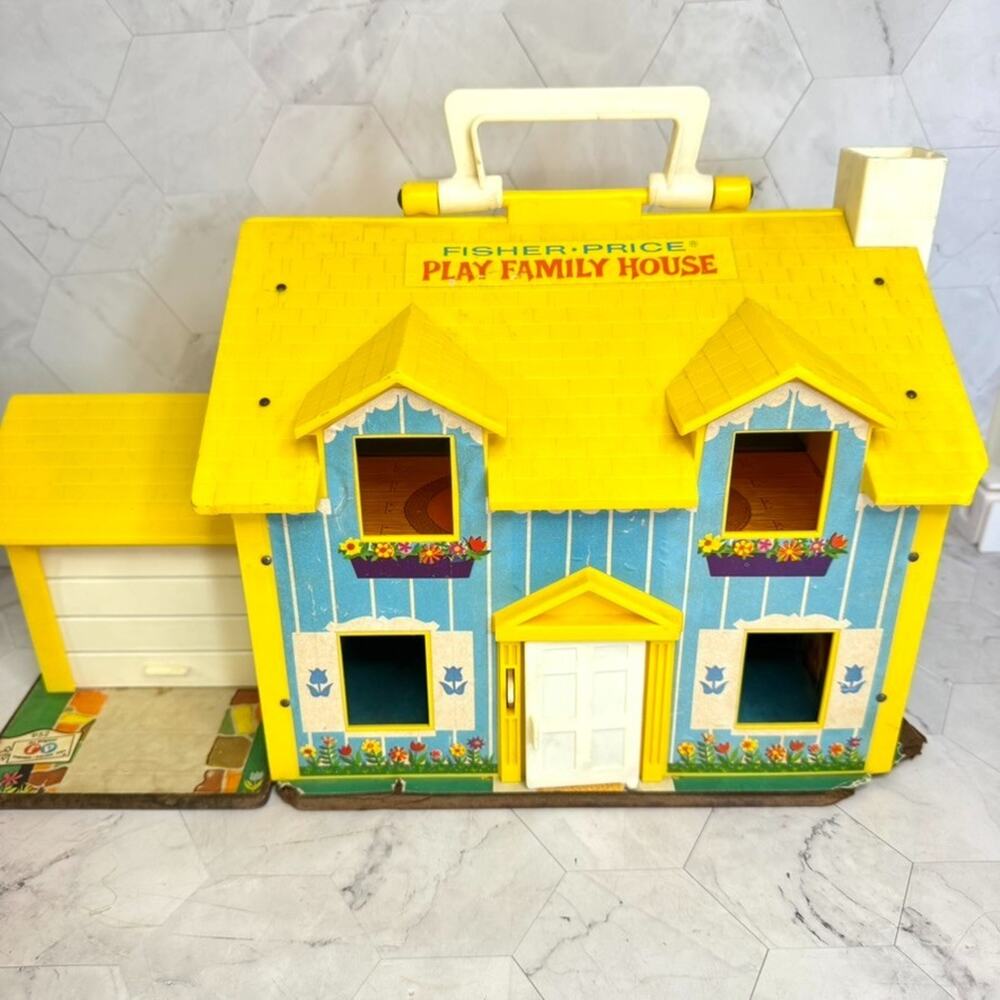 Vintage 1969 Fisher Price Play Family House Blue & Yellow Little People #952